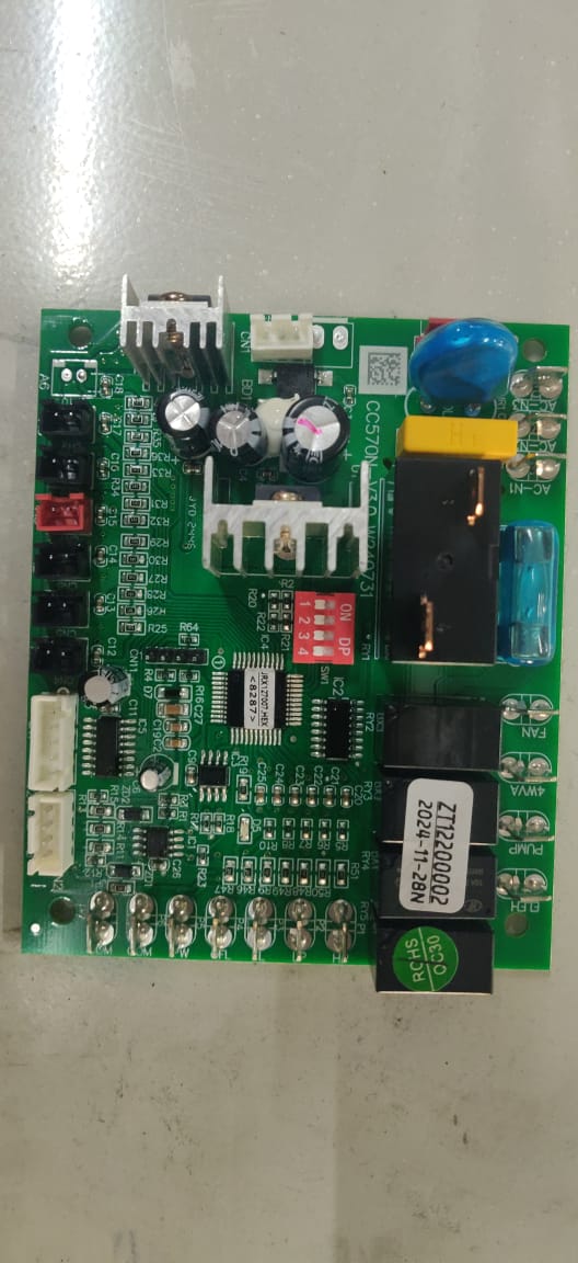 PCB circuit board for heat pump